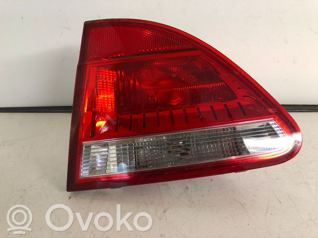 Seat Exeo (3R) Tailgate rear/tail lights 