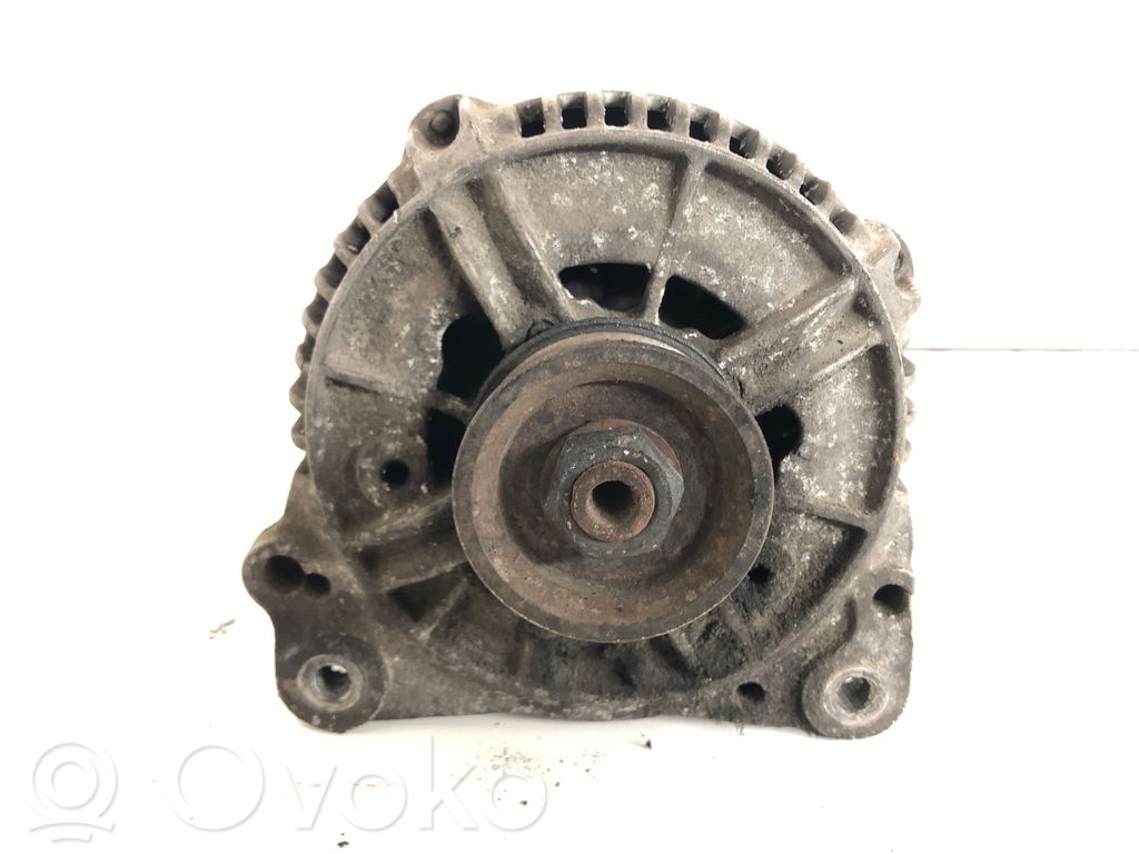 Audi A4 S4 B5 8D Генератор 