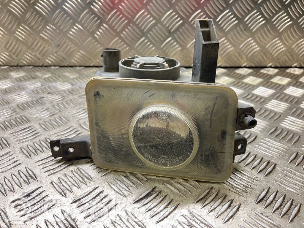 Opel Corsa C Etusumuvalo 