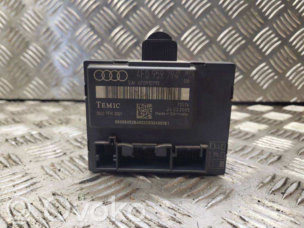 Unité de commande module de porte   4F0959794