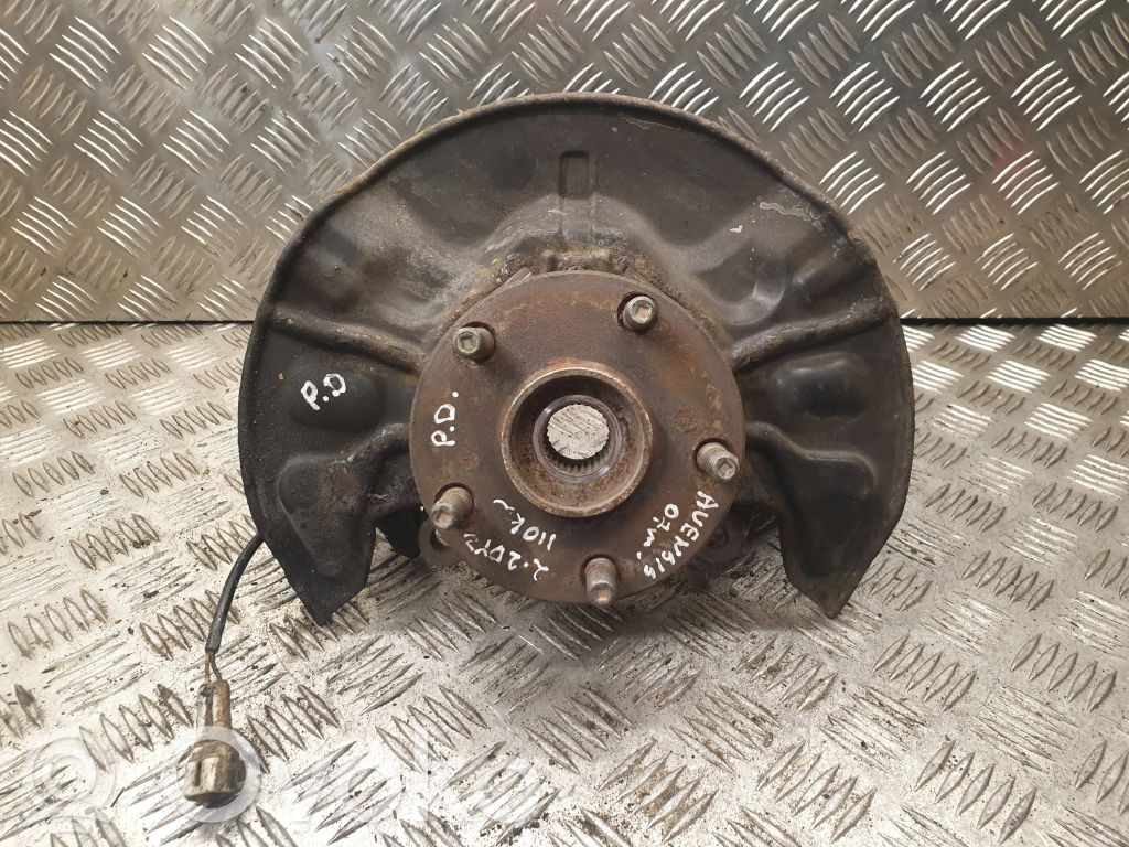 Toyota Avensis T250 Priekinė stebulė 