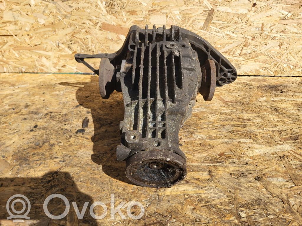 Audi A5 8T 8F Galinis reduktorius 