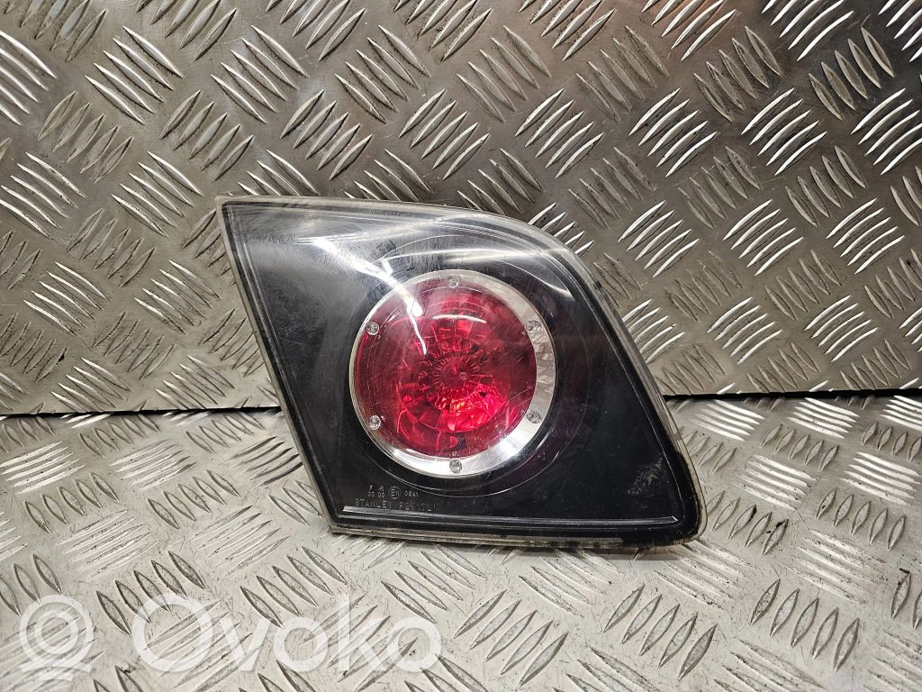 Mazda 3 I Tailgate rear/tail lights 