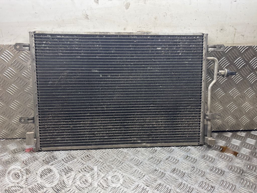 Audi A4 S4 B6 8E 8H Radiator răcire A/C (condensor) 