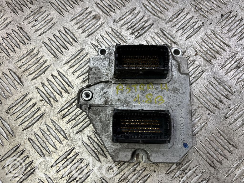 Opel Astra H Engine control unit/module 