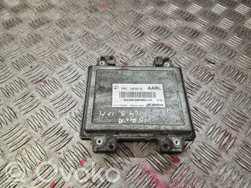 Opel Meriva B Engine control unit/module 