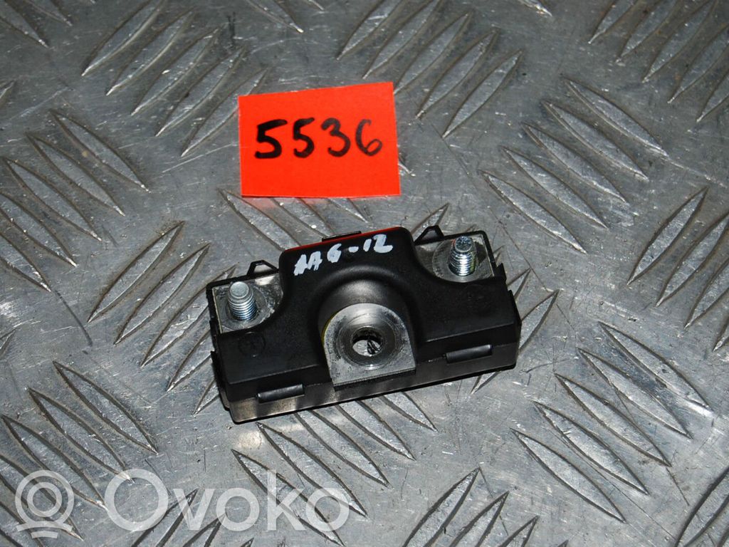Audi A6 S6 C6 4F Aerial antenna filter 