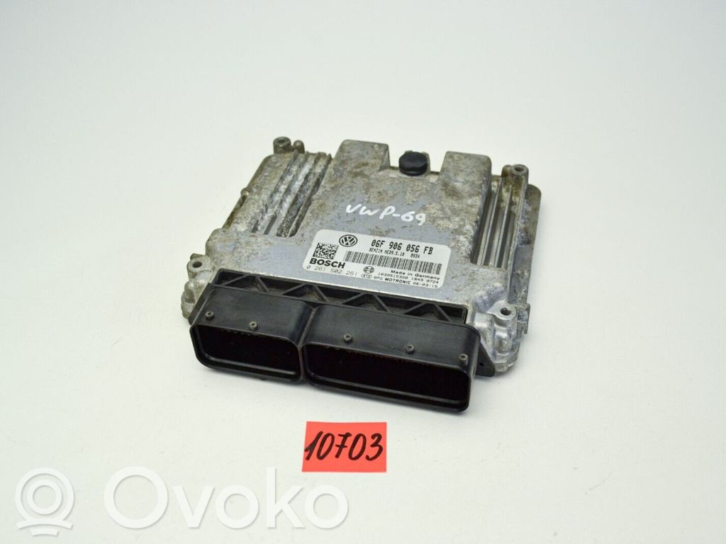 Volkswagen PASSAT B6 Engine control unit/module 