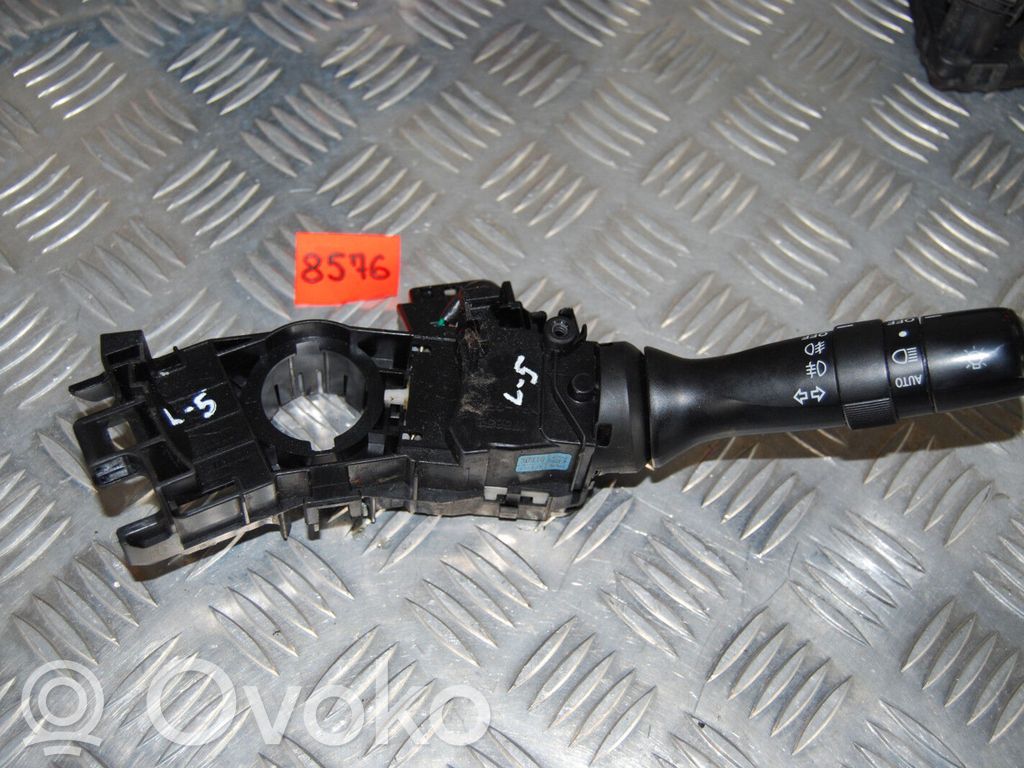 Lexus IS 220D-250-350 Indicator stalk 