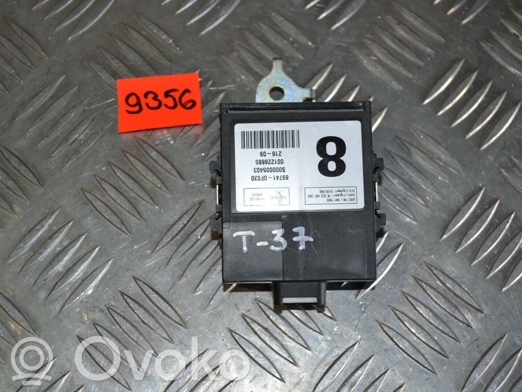 Toyota Verso Door control unit/module 