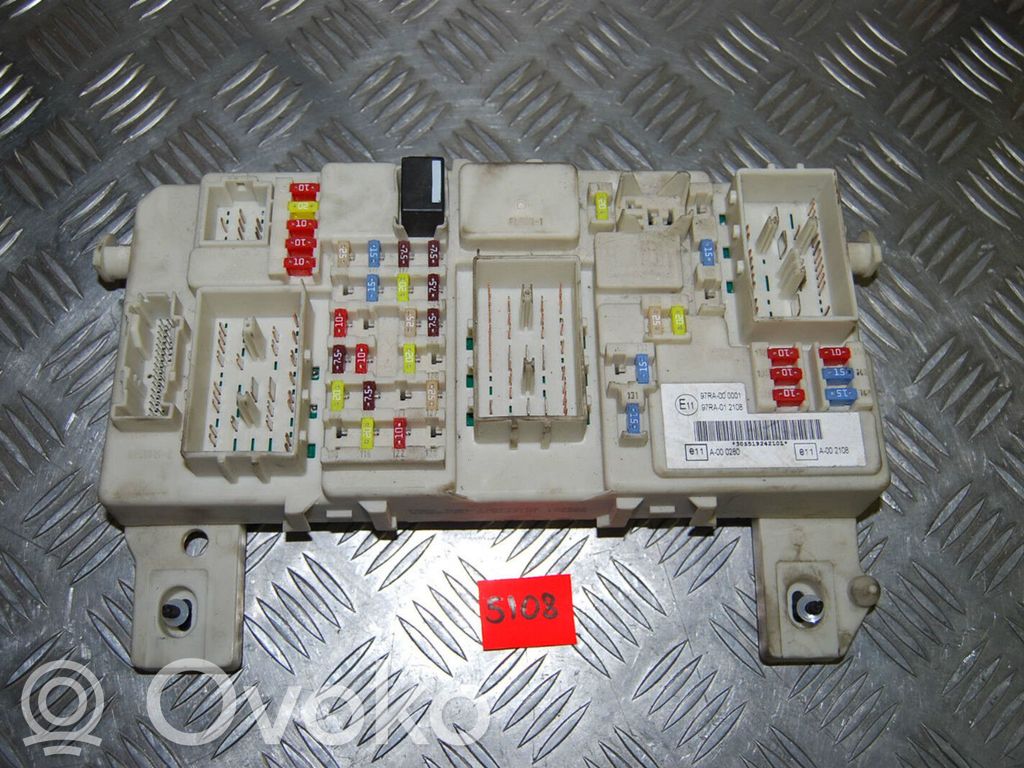 Fuse module   4M5T14A073AF