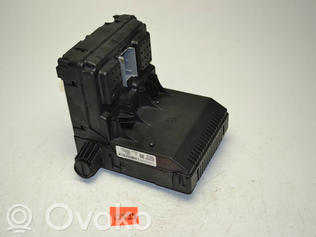 Volvo V70 Fuse module 