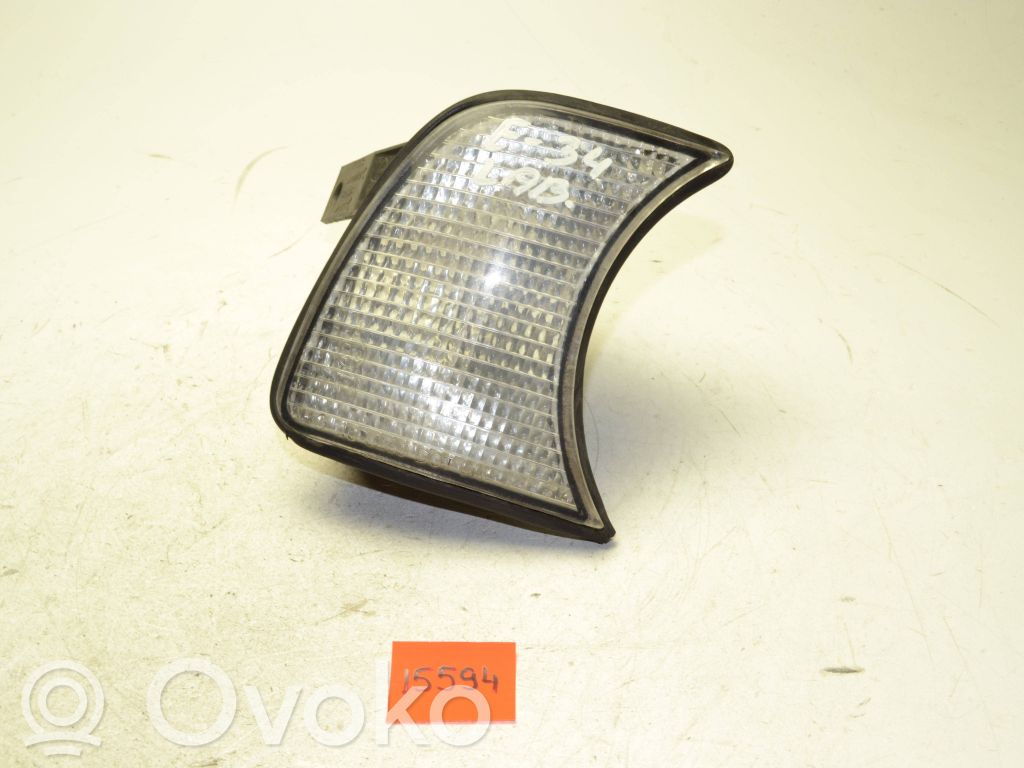 BMW 5 E34 Front indicator light 