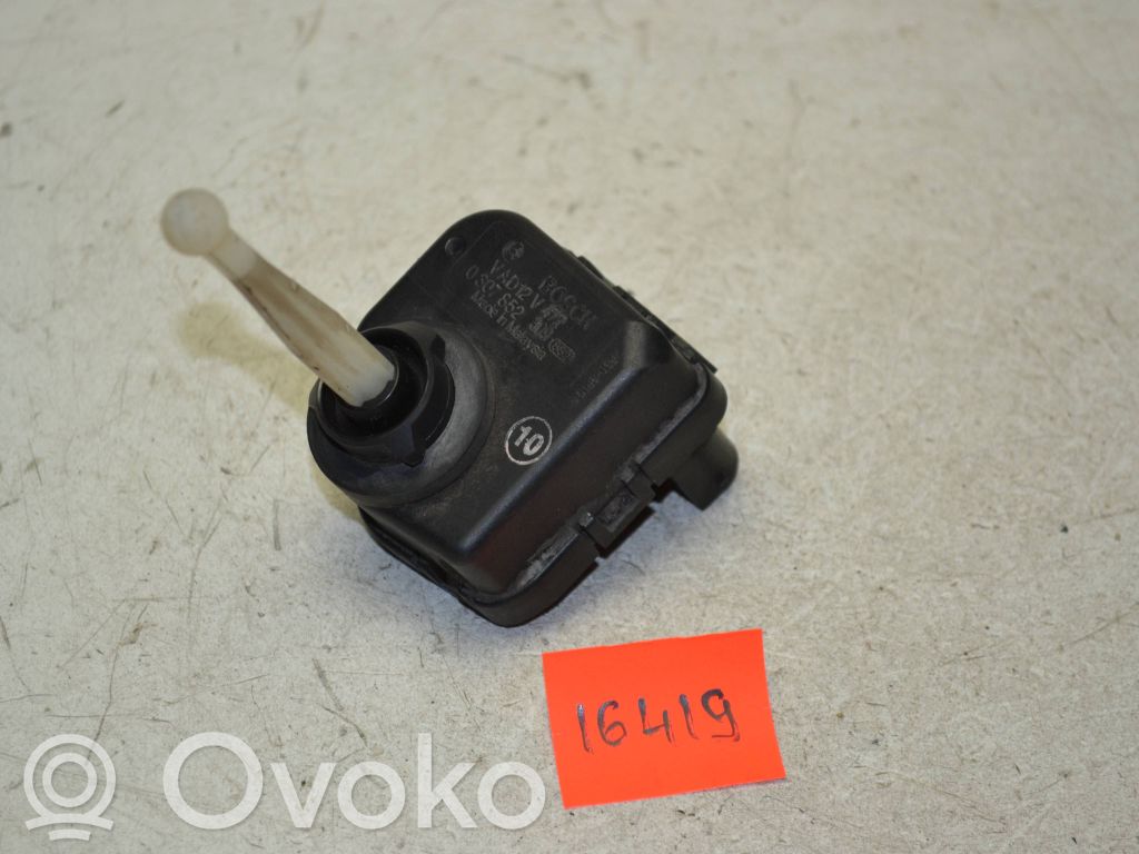 BMW 3 E36 Headlight level adjustment motor 