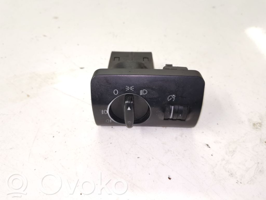 Audi A6 S6 C5 4B Light switch 