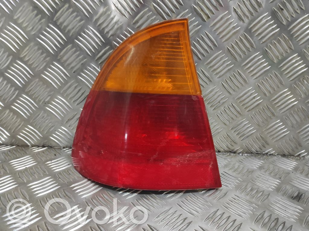BMW 3 E46 Rear/tail lights 