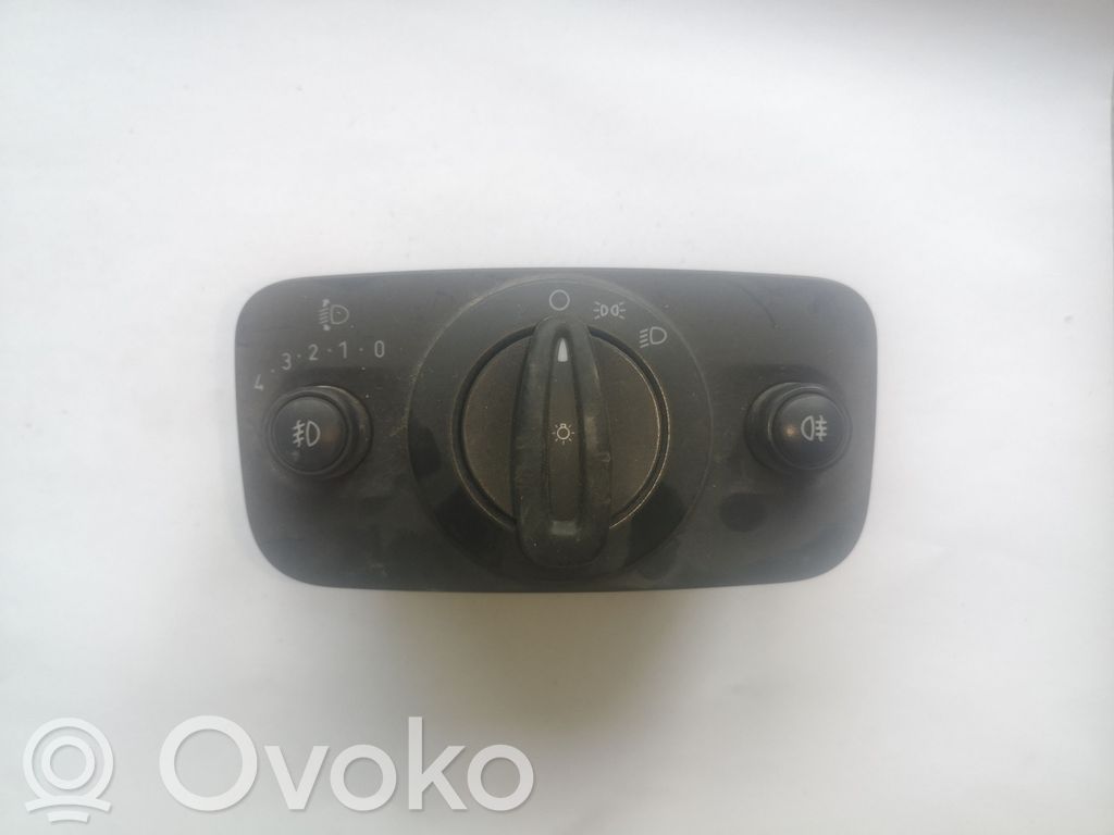 Ford Fiesta Light switch 