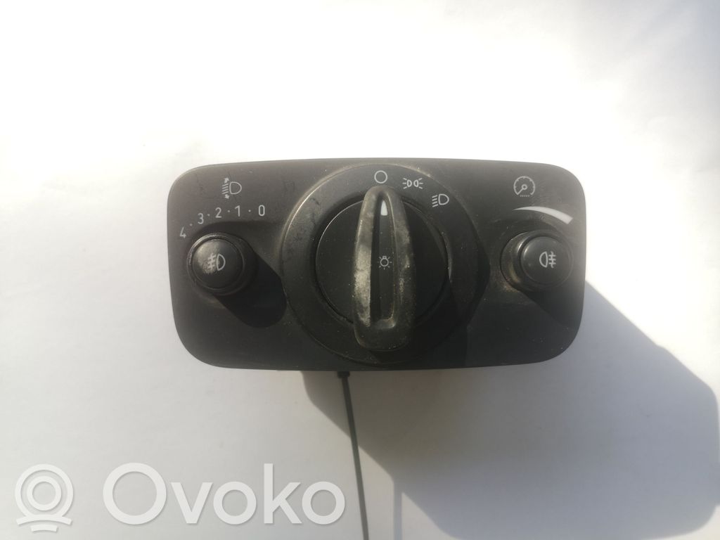 Ford Grand C-MAX Light switch 
