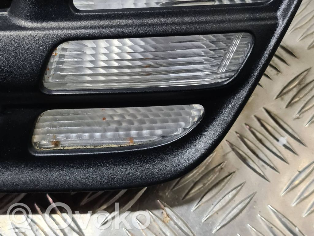 Nissan Micra Front indicator light 