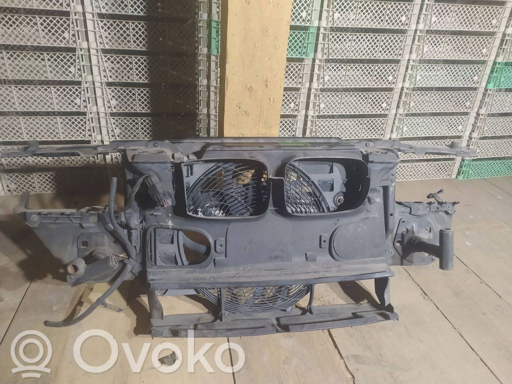 BMW 5 E39 Front piece kit 
