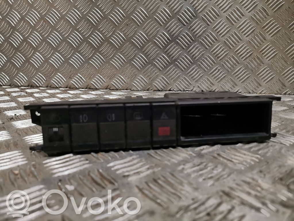 Audi A6 S6 C4 4A Un conjunto de interruptores 