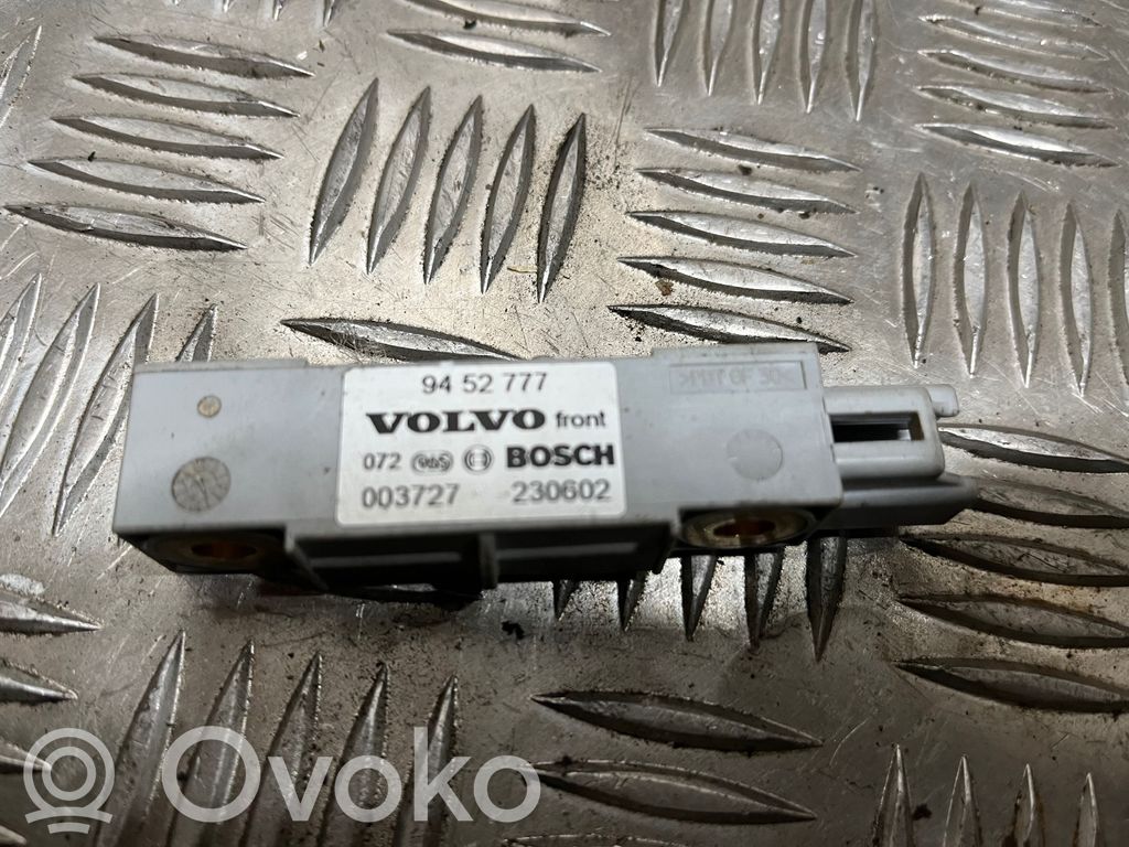 Volvo V70 Airbag deployment crash/impact sensor 
