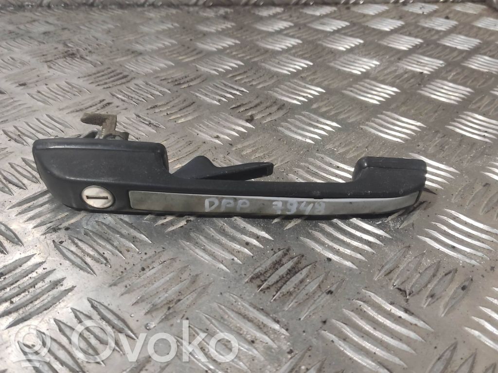 Volkswagen Jetta II Klamka zewnętrzna drzwi przednich 