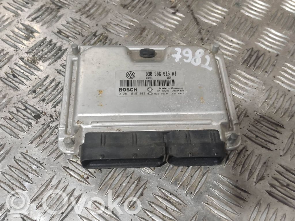 Engine control unit/module   038906019AJ,28SA4358,0281010303