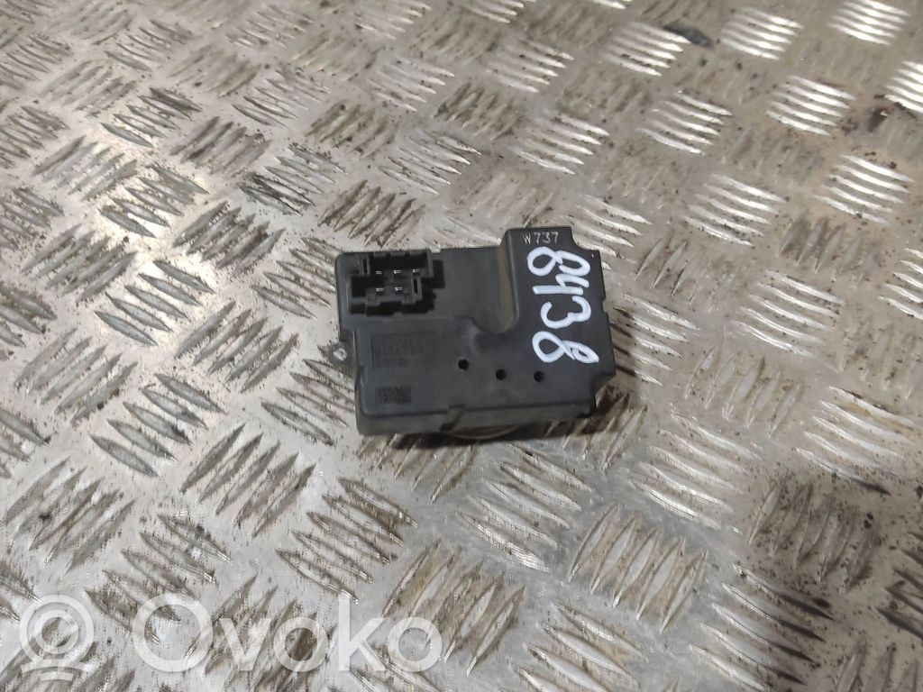Volvo S70  V70  V70 XC Air flap motor/actuator 