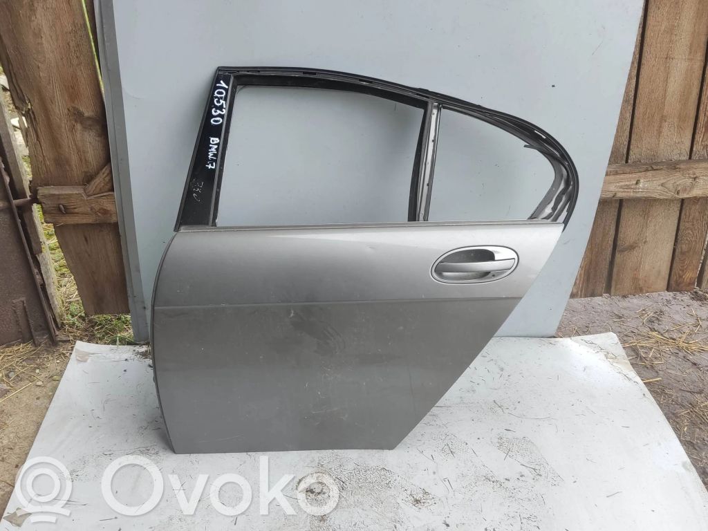 Rear door
