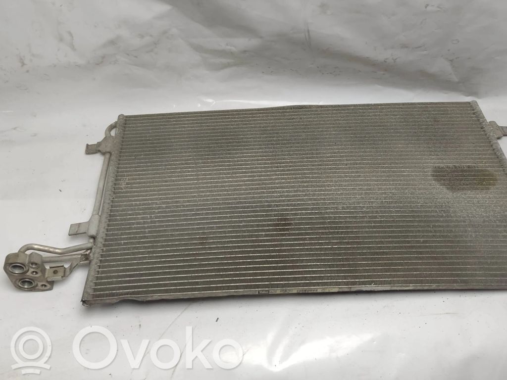 Volvo S80 Oro kondicionieriaus radiatorius aušinimo 