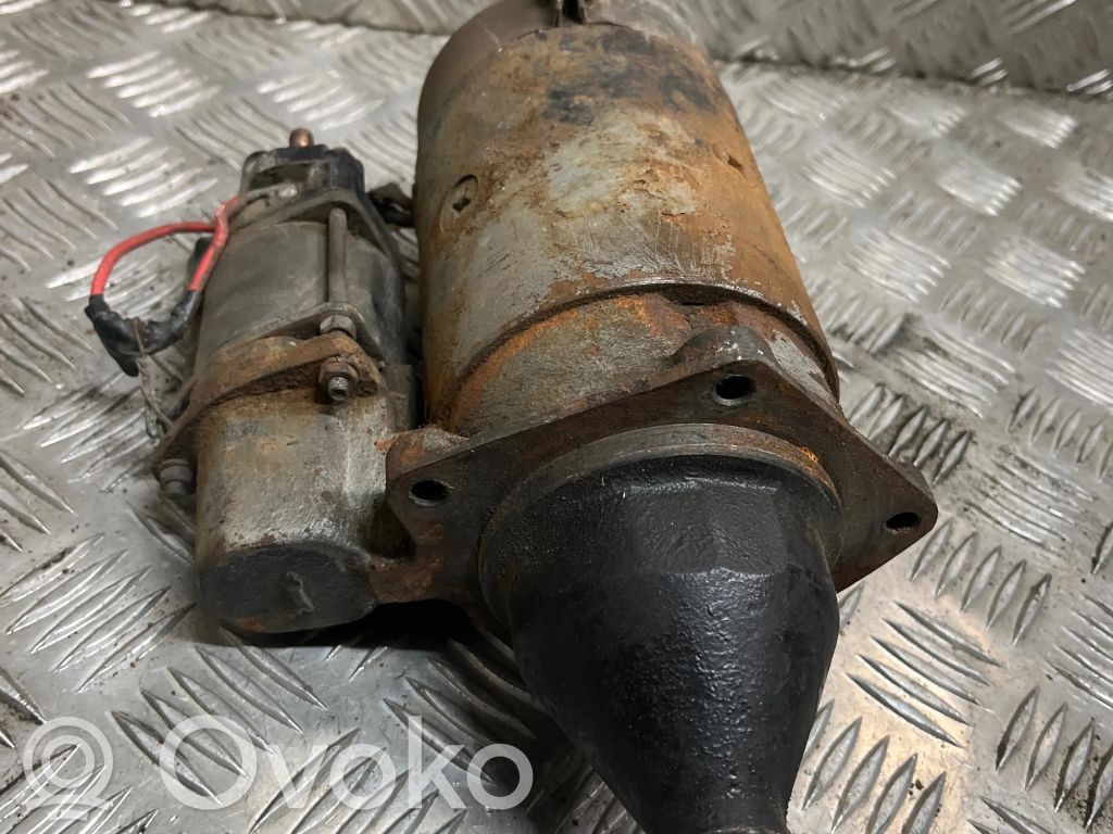 Starteris   370800