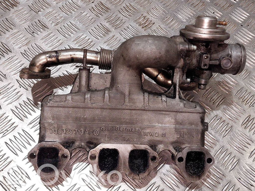 Volkswagen PASSAT B5.5 Colector de admisión 