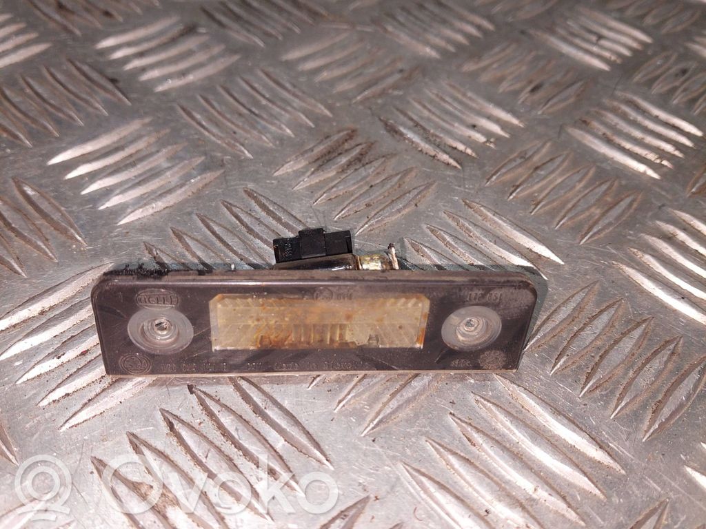 Skoda Octavia Mk2 (1Z) Lampa oświetlenia tylnej tablicy rejestracyjnej 