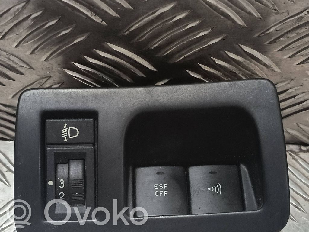 Peugeot 607 A set of switches 