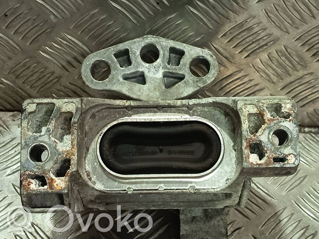 Opel Vectra C Engine mount bracket 