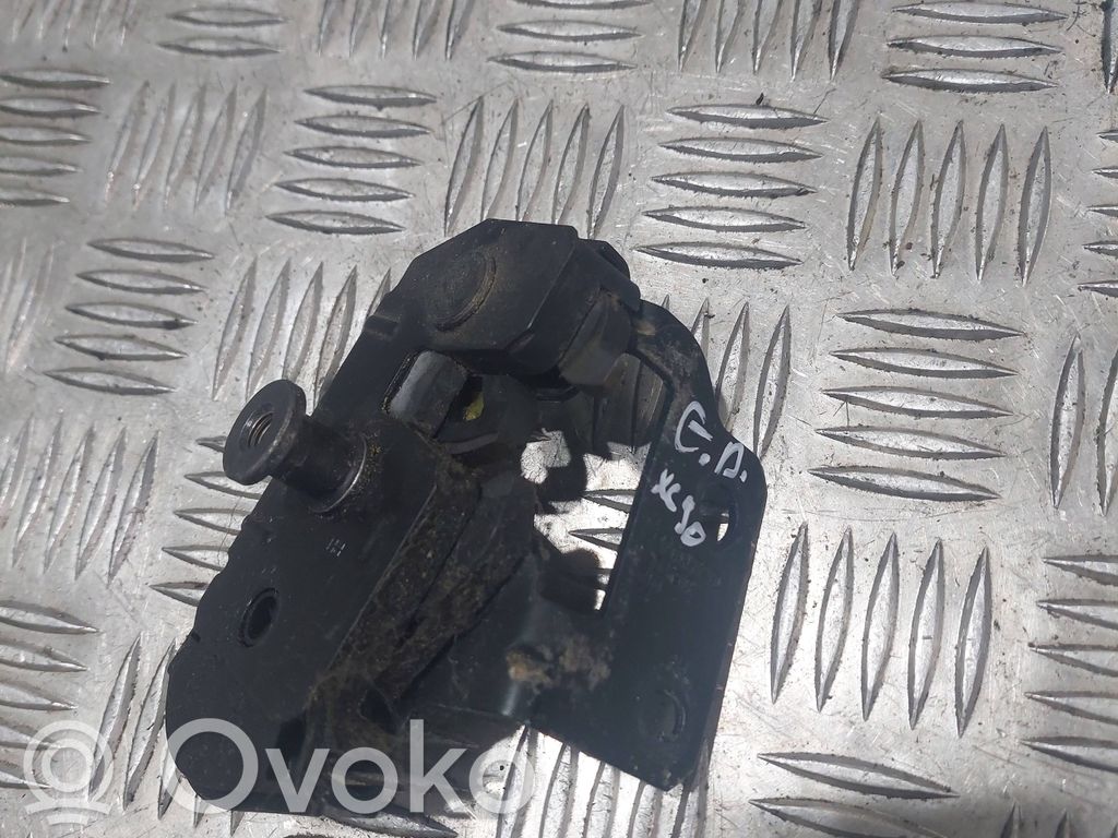 Zamek klapy tylnej / bagażnika   30649107,7090