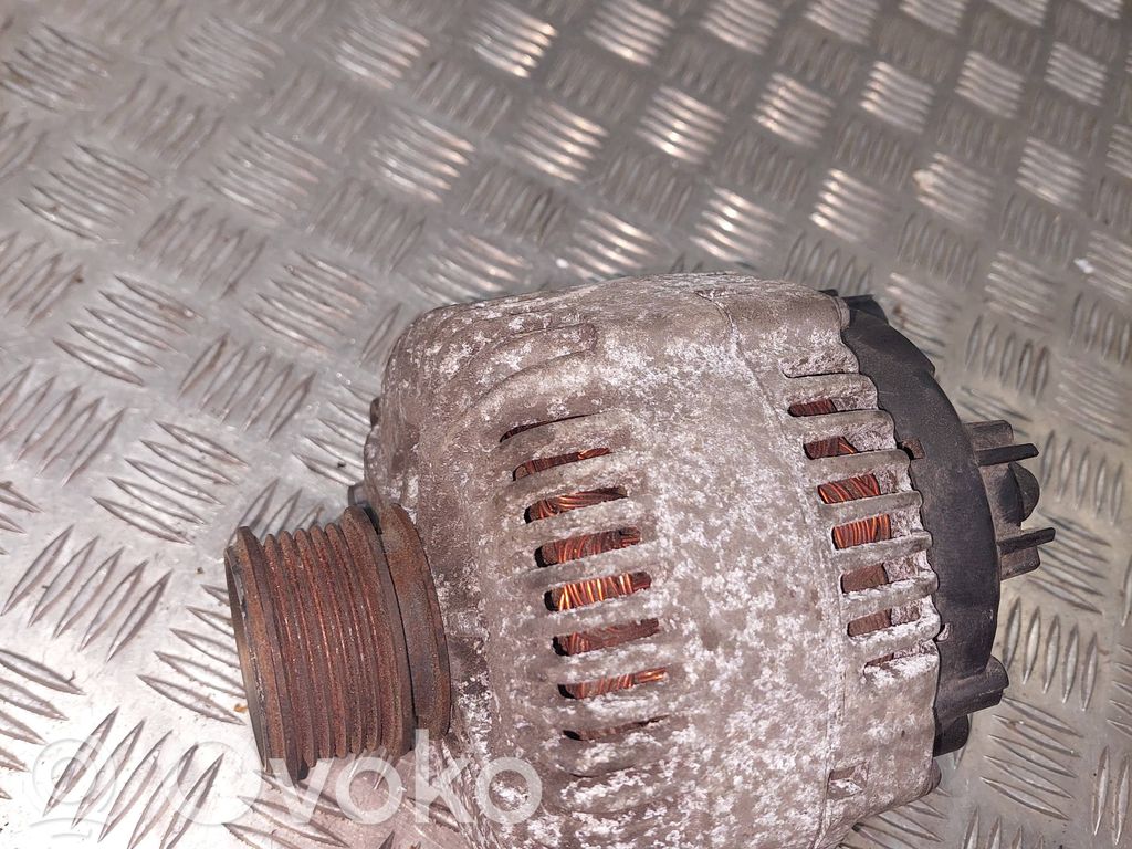 Audi A4 S4 B7 8E 8H Ģenerators 