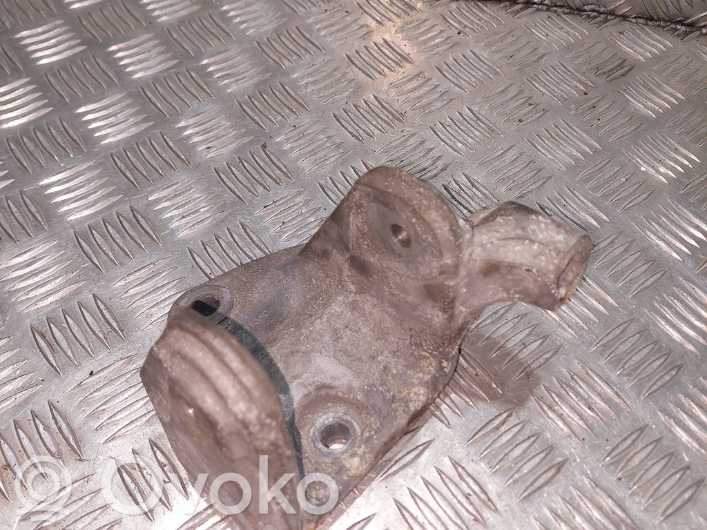 Dodge Journey Engine mounting bracket 