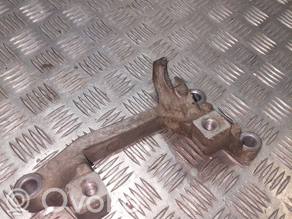 Dodge Journey Gearbox mounting bracket 