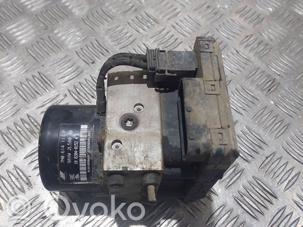 ABS Pump   7M0614111N,98VW2L580AB,10020401524,7M0614111P
