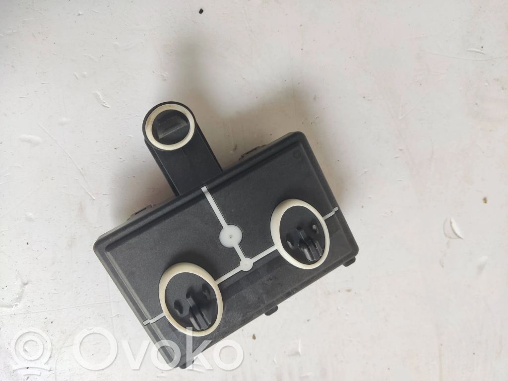 Audi e-tron Unité de commande module de porte 