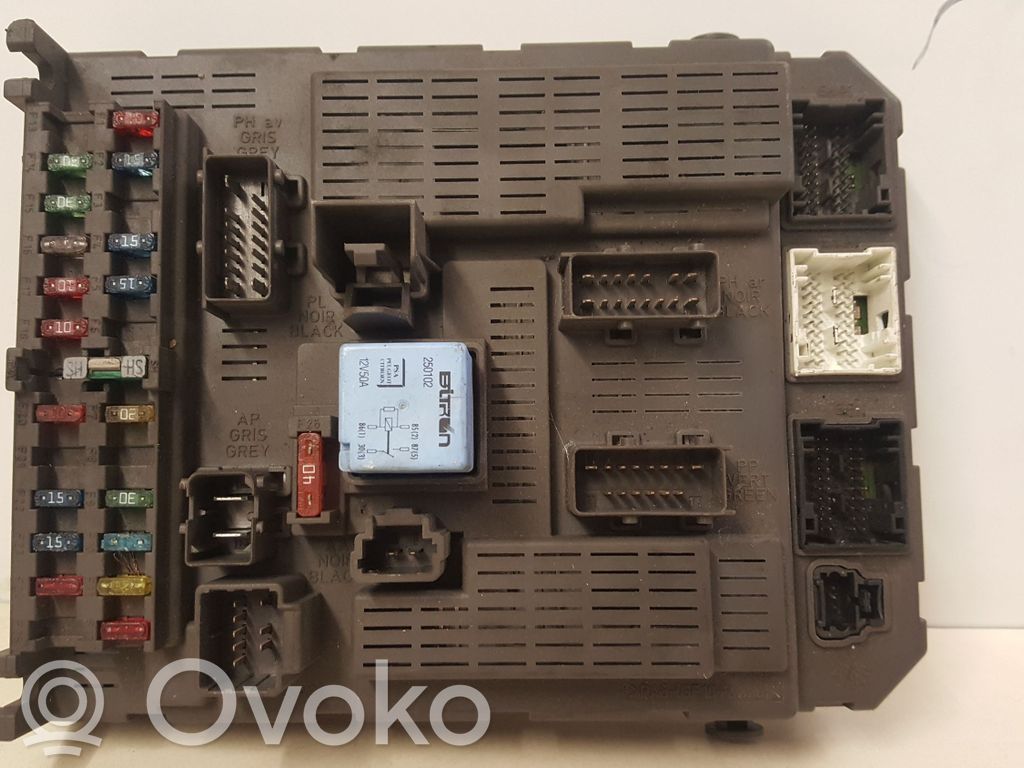 Citroen C5 Comfort/convenience module 