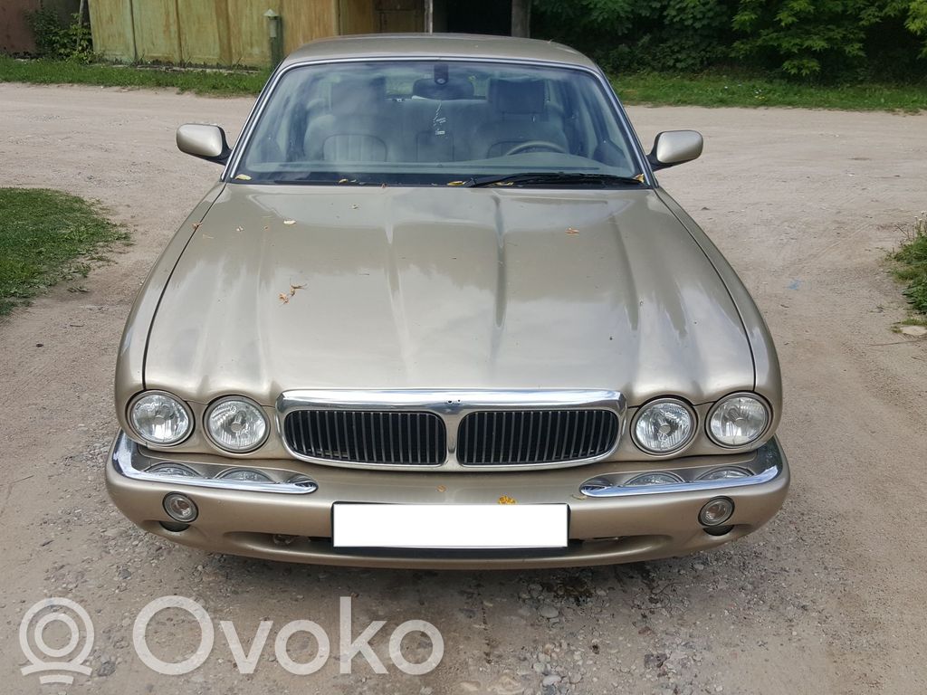 Jaguar XJ X308 Priekinio žibinto apdaila 
