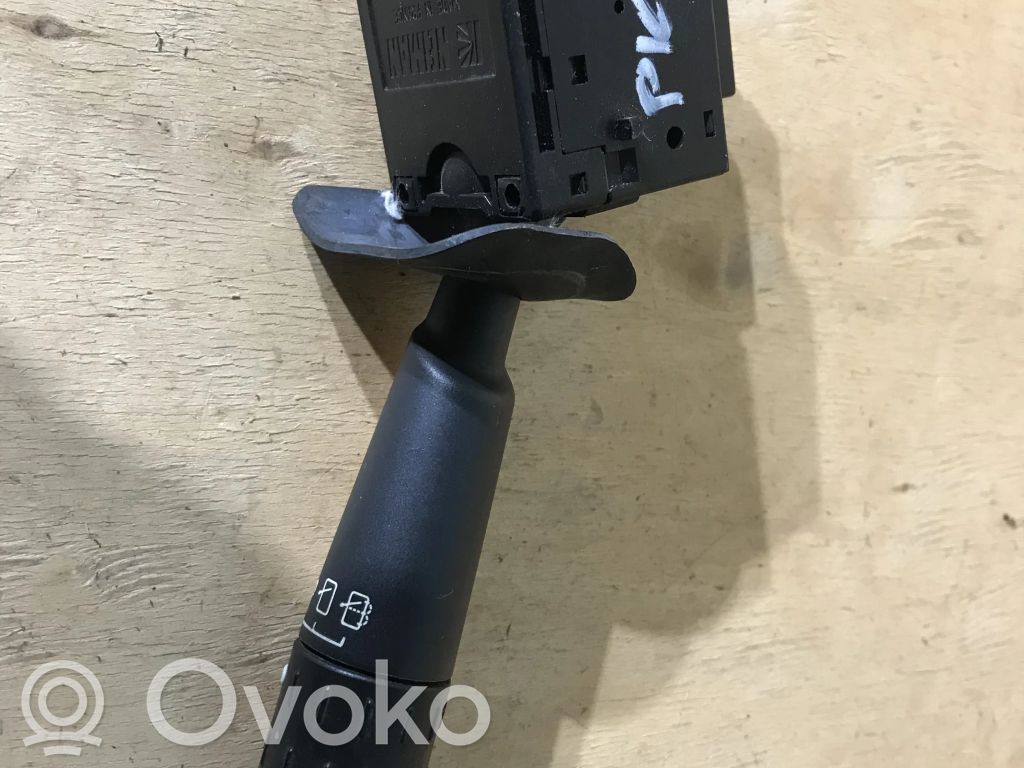 Citroen Xsara Picasso Stikla tīrītāja vadības pogas kātiņš 