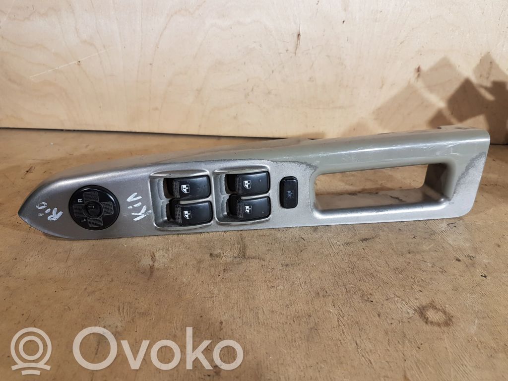 KIA Rio Electric window control switch 
