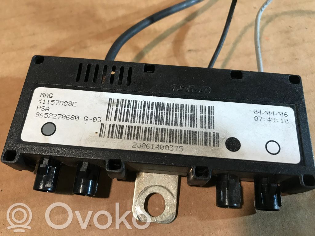 Antenos stiprintuvas   9652270680,41157808E