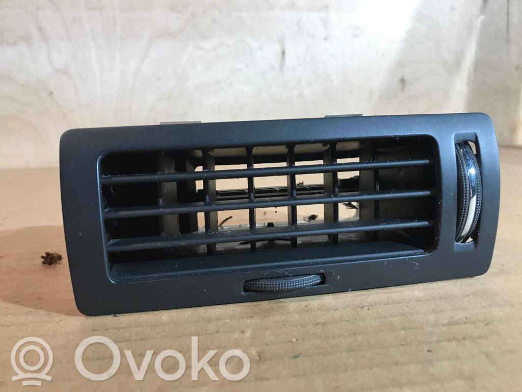 Citroen C6 Garniture, panneau de grille d'aération latérale 
