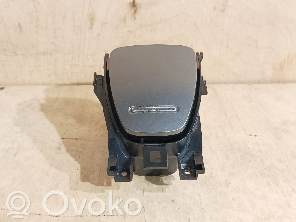 Citroen C5 Staufach Ablagefach 