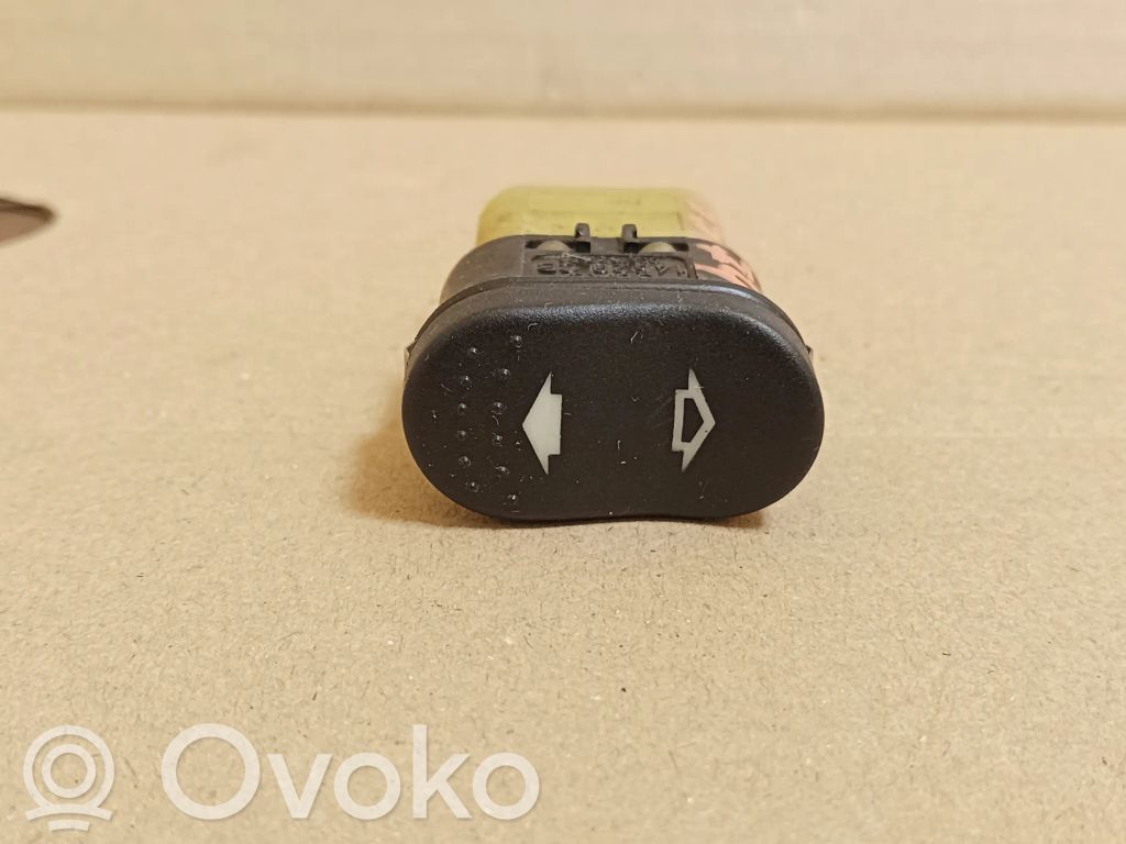 Ford Focus Elektrinių langų jungtukas 